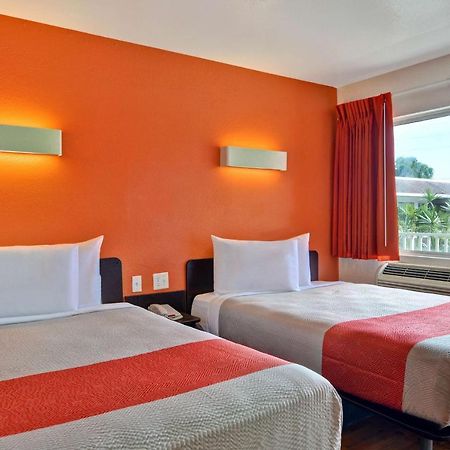 Motel 6 Dania Beach Ngoại thất bức ảnh